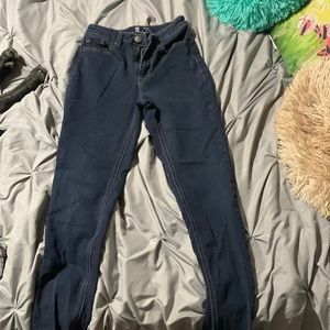 skinny jeans